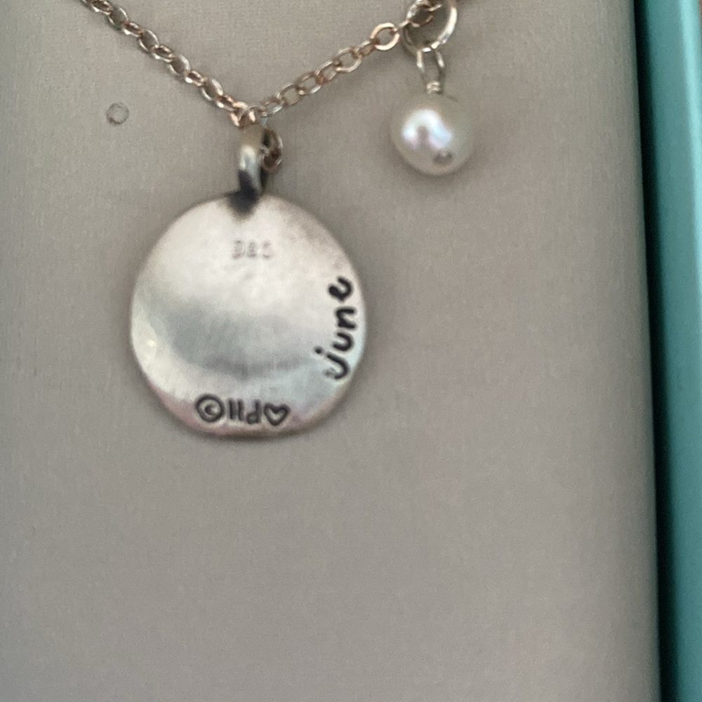 Lisa Leonard Designs - Picture 3 of 8